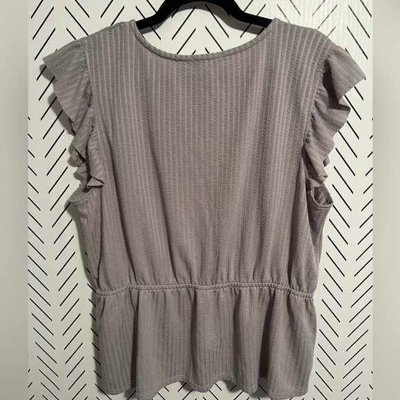 Maurices Gray Peplum Flutter Sleeve Top - Picture 9 of 9